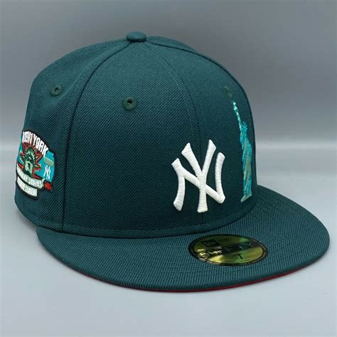 Green fitted caps