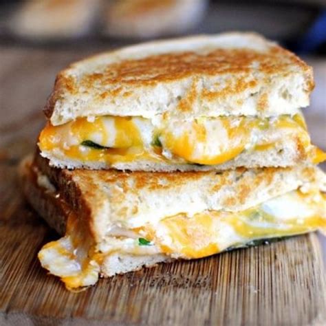 Grilled Cheese 25 Amazing Twists of the Traditional Sandwich PDF