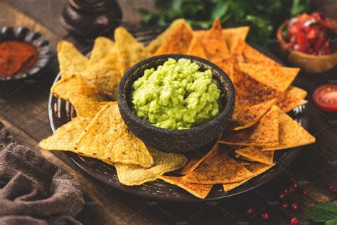 Guacamole with Tortilla Chips