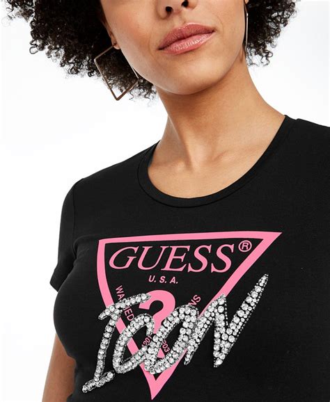 Guess T-Shirts for Women: Timeless Style, Iconic Appeal