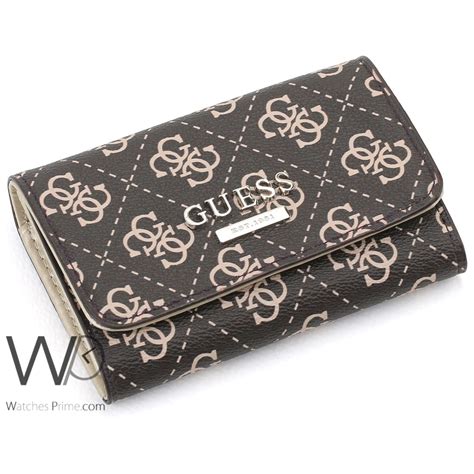 Guess Wallet for Women: A Timeless Accessory for Any Occasion