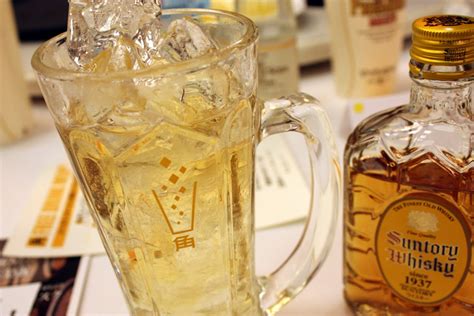 Guide to Alcoholic Japanese Drinks: Sip on Tradition and Flavor