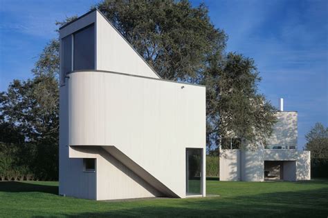 Gwathmey Siegel Buildings and Projects Reader