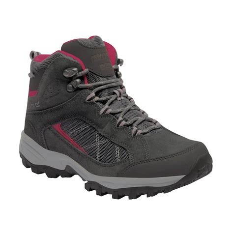 HUX Boots: Embracing Comfort and Durability for Modern Adventurers