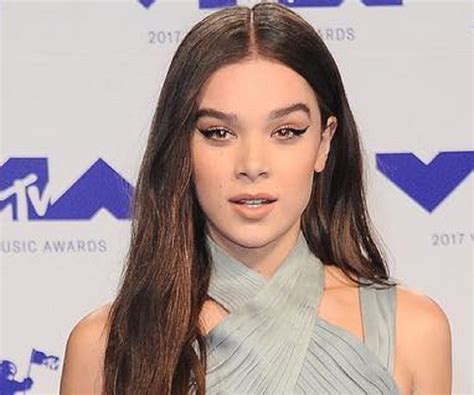 Hailee Steinfeld's Early Life and Influences: