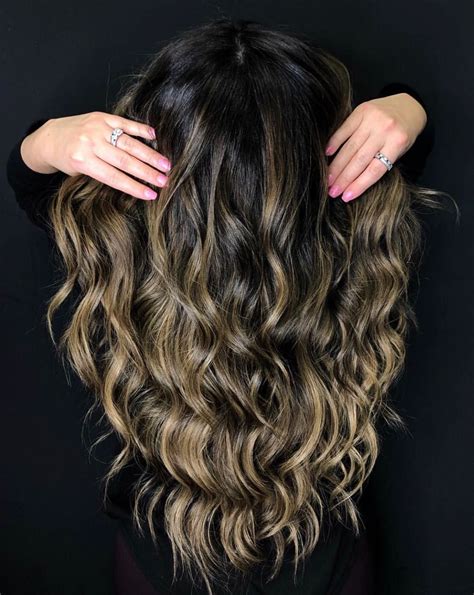 Hair Extensions for Highlighted Hair: Elevate Your Look with Seamless Blends