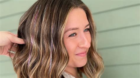 Hair Feathers: The Newest Way to Add Style to Your Strands