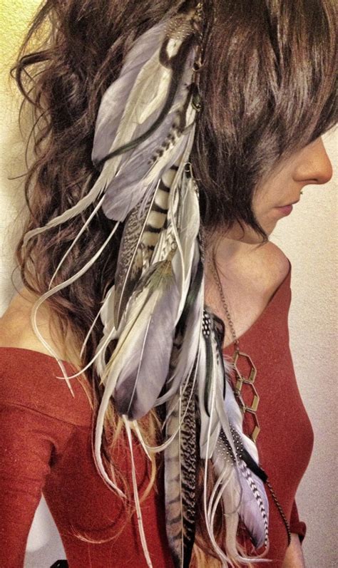 Hair Feathers in Hair: Adorn Your Locks with 10,000 Feathers