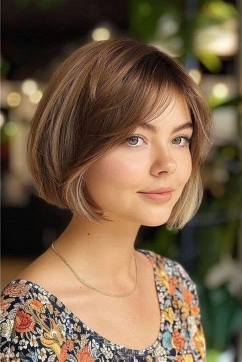 Haircuts for Bigger Heads: 21 Perfect Styles to Flatter Your Face!