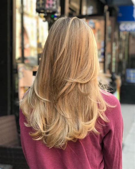 Haircuts for People with Thin Hair: Amplifying Volume and Enhancing Texture