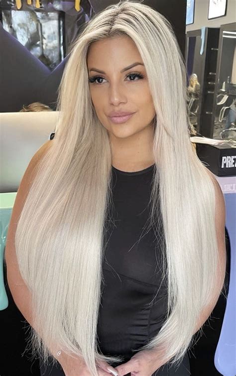 Hairstyles Blonde Long: 100+ Most Stunning Looks for 2023