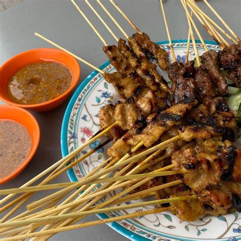 Halal Guide to Satay by the Bay 2025: All You Need to Know