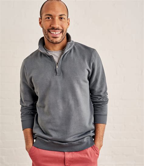 Half Zip Sweatshirts for Men: Style and Warmth Combined