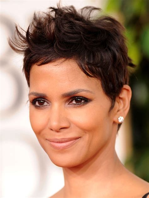 Halle Berry's Avant-Garde Short Curly Lace Human Hair Wig 8