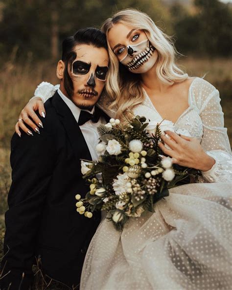 Halloween costume weddings