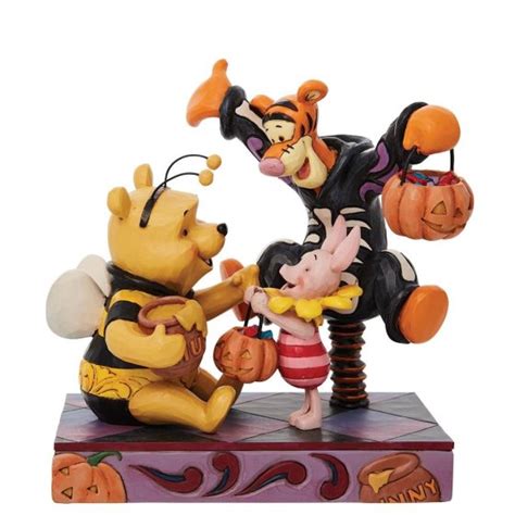 Halloween with Winnie the Pooh: A Timeless Tradition