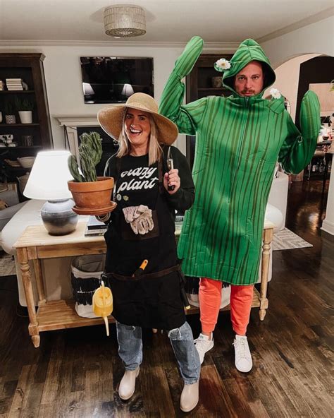 Halloween with a Green Thumb: The Ultimate Gardener Costume Guide