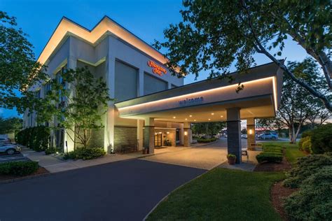 Hampton Inn Fall River/Westport, MA: Uncover Unsurpassed Comfort and Convenience