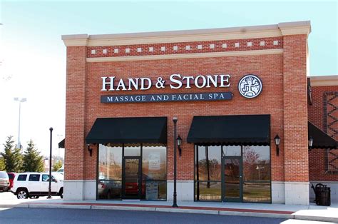 Hand and Stone Brookhaven: Your Oasis for Relaxation and Rejuvenation