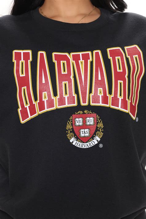 Harvard Law Sweatshirt: A Symbol of Education, Prestige, and Connection