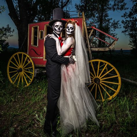 Hauntingly Beautiful: Wedding Dress Costumes for a Spooktacular Halloween