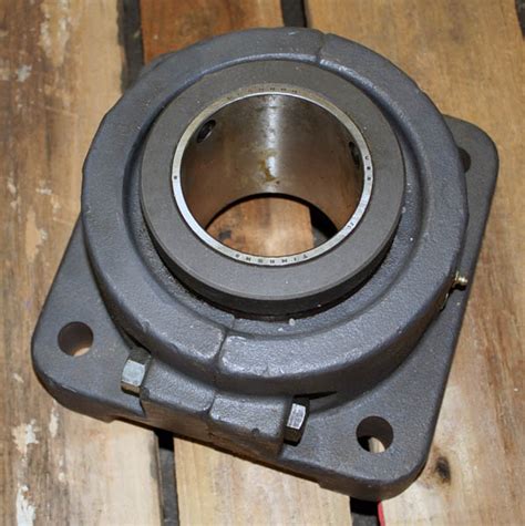 Heavy Duty Bearings: The Bedrock of Modern Machinery