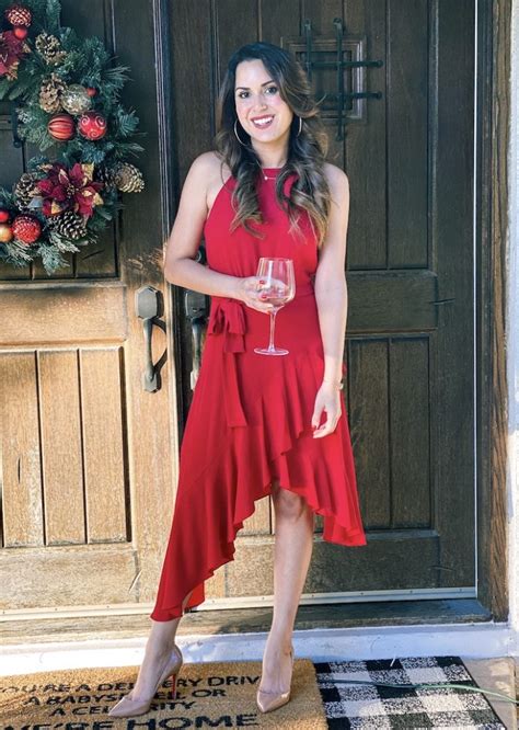 Heels and Red Dress: A Timeless and Sophisticated Combination