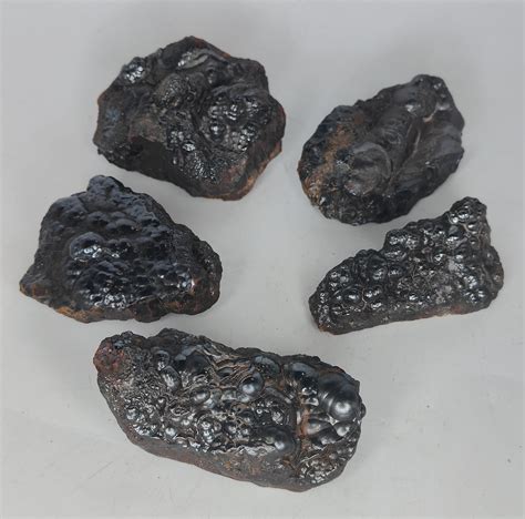 Hematite Raw: The Groundbreaking Mineral with Boundless Applications