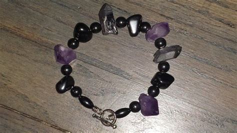 Hematite and Amethyst: A Balancing Act of Energy