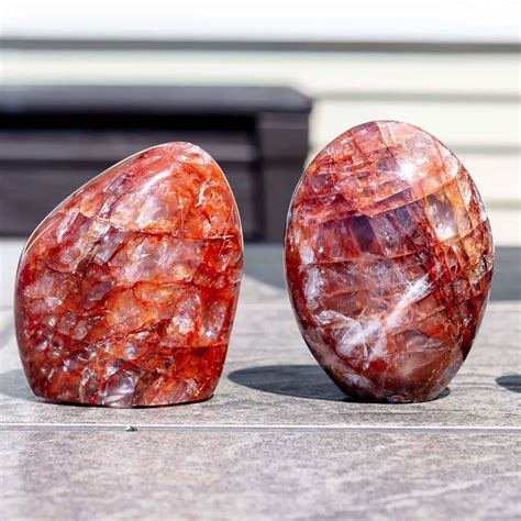 Hematite and Quartz: A Dynamic Duo for Health, Energy, and Spiritual Growth