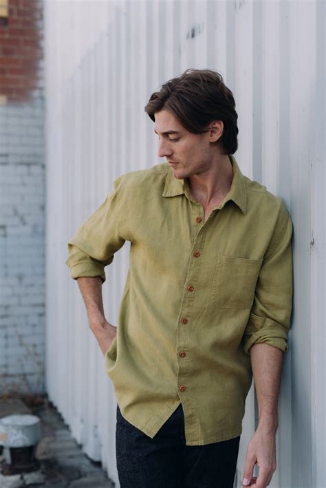 Hemp Shirts for Men: A Sustainable, Stylish, and Versatile Addition to Your Wardrobe