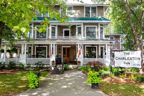 Hendersonville Bed & Breakfasts: Unparalleled Charm in the Heart of the Blue Ridge Mountains