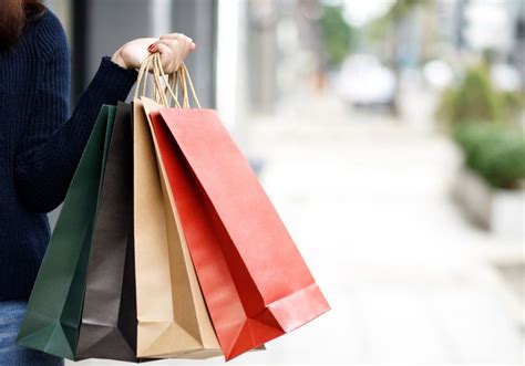 Here are some tips for avoiding impulse purchases: