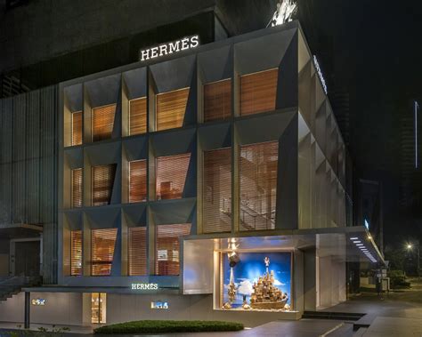 Hermes Liat Tower: 10,000 Feet to the Future