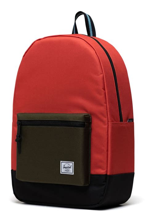 Herschel Bags: The Epitome of Style, Durability, and Functionality