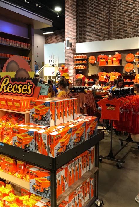 Hershey, PA: A Shopping Paradise for Chocolate Lovers and Beyond