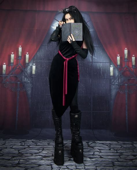 Hex Girl Cosplay: Unleash the Enchanting Power of Gothic Glamour