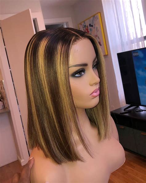 Highlighted Bob Wig