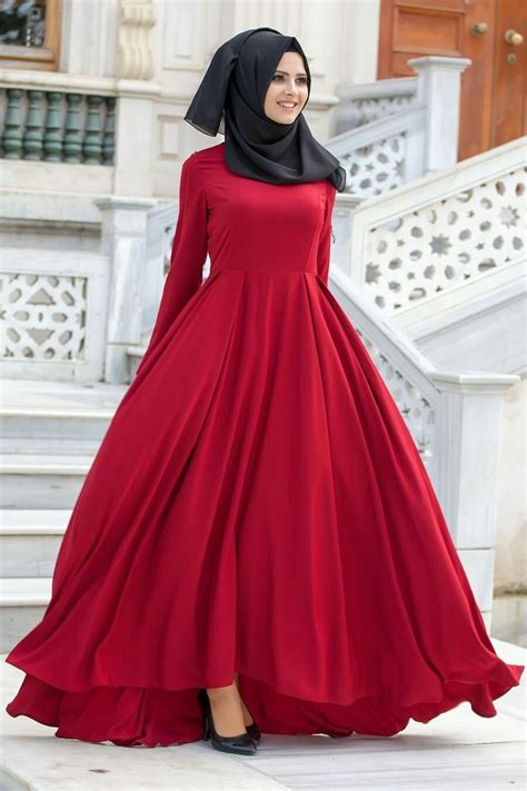 Hijabi Dresses: A Guide to Stunning and Modest Fashion