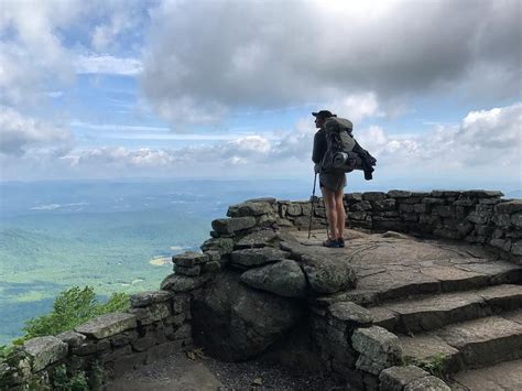 Hiking the Blue Ridge Parkway The Ultimate Travel Guide to America's Most P Reader