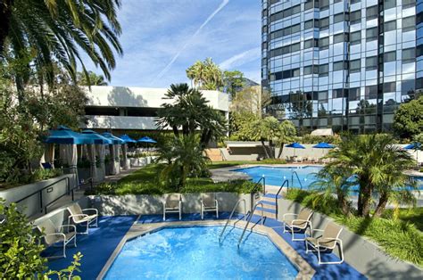 Hilton Hotel Near Universal Studios Los Angeles: A Comprehensive Guide