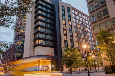 Hilton Hotels in Jersey City: A Comprehensive Guide