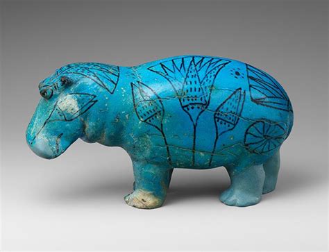 Hippopotamus Statues: Monumental Embodiments of History, Symbolism, and Artistic Expression