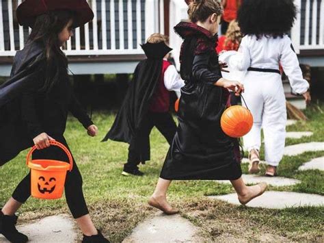 History of Trick-or-Treating