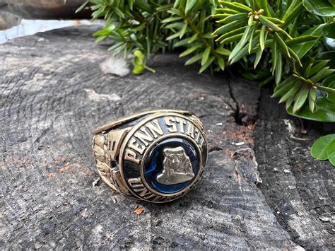 History of the Penn Class Ring
