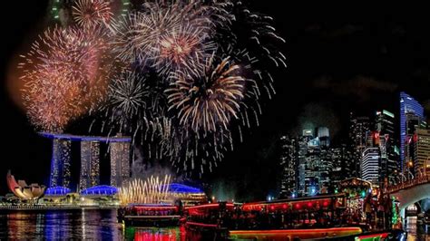 Holiday 2023: Singapore Countdown to Unforgettable Festivities