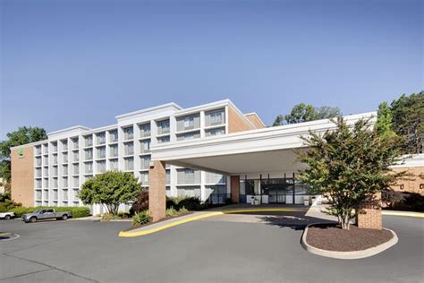 Holiday Inn Charlottesville Univ Area: A Premier Destination for Travelers