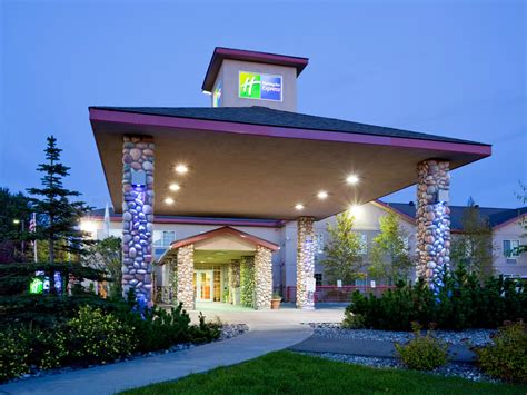 Holiday Inn Express Anchorage Anchorage, AK: Your Gateway to Alaska's Urban Oasis