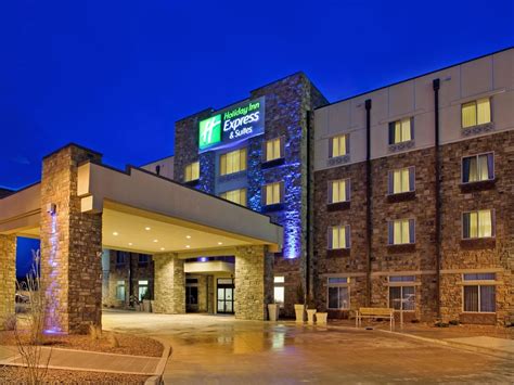 Holiday Inn Express Gallup NM: Your Gateway to Adventure