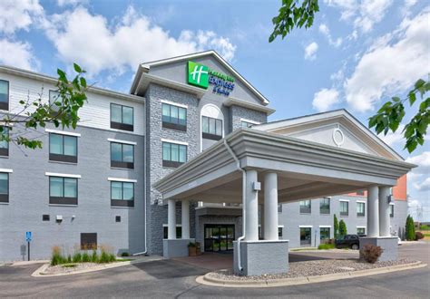 Holiday Inn Express Shakopee MN: Your Gateway to Excitement